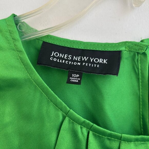 Jones New York Women's sz 10P Sleeveless Pleated Shell Top Green Relaxed Silky - Picture 5 of 6